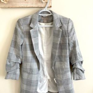 H&M professional plaid blazer with ruched sleeves